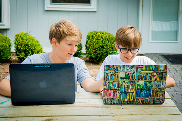Students-on-Laptops-Outdoors