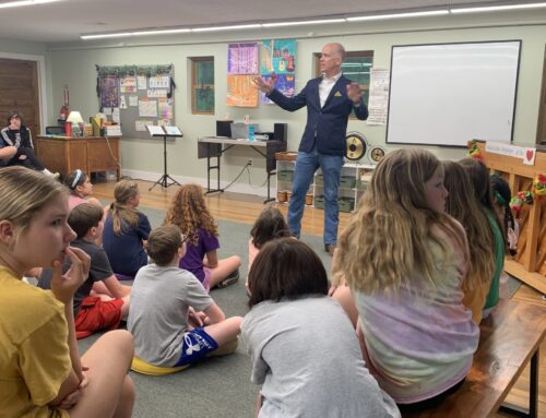 Kevin Burdette Visits Tate’s Middle School Students